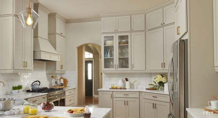 Why Go For Custom Kitchen Cabinets Find Out Here Kitchen Gaki
